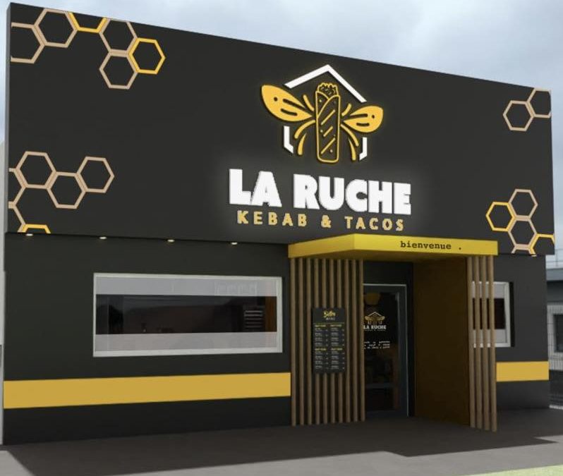 LA RUCHE